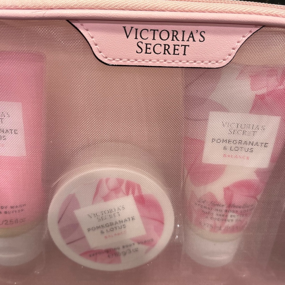 Victoria’s Secret Lotion Set